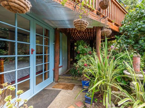 32B Main Street, Napier Hill