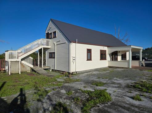 299 Main Road, Kumeu