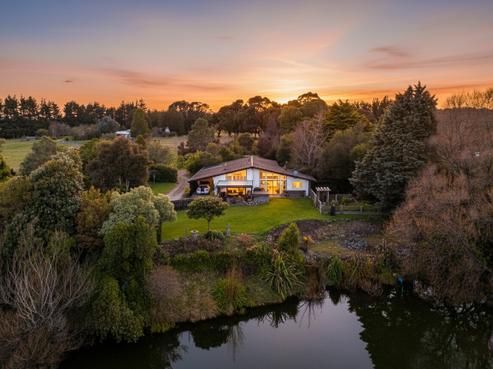 792 State Highway 2, Opaki