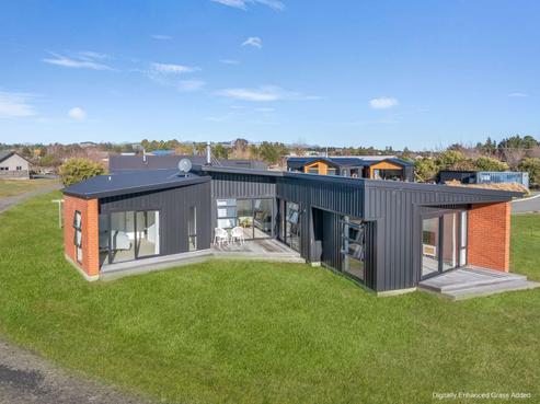 35 Paton Place, Te Anau