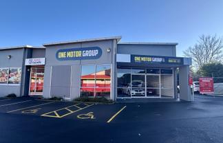 Link Drive Retails | 420 m²