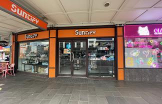 PRIME Broadway Retail