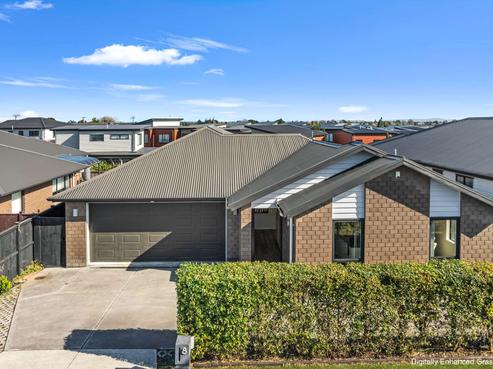 8 Pakaraka Drive, Papakura
