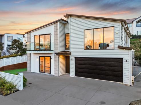 12 Tawatawa Street, Long Bay
