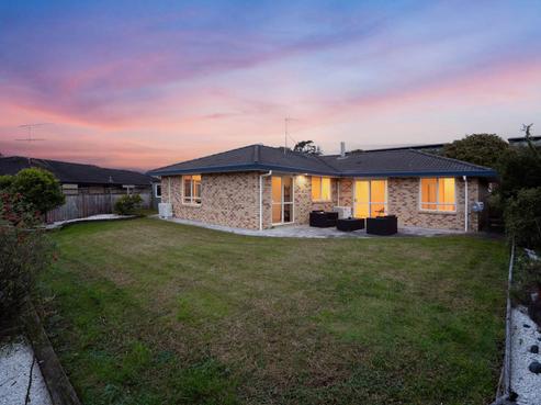 27 Brigham Young Drive, Albany