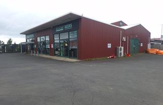 For Lease - storage, studio, Man cave Helensville