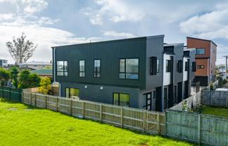 5/644 Te Atatu Road, Te Atatu Peninsula