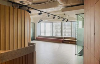 Premium tenancy in premium tower