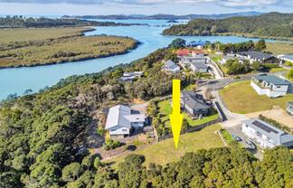 15 Waterview Place, Paihia