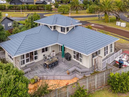 102 The Quay, Pauanui