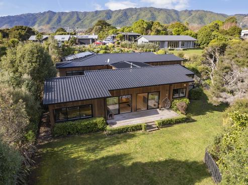 7 Kanuka Close, Waikanae