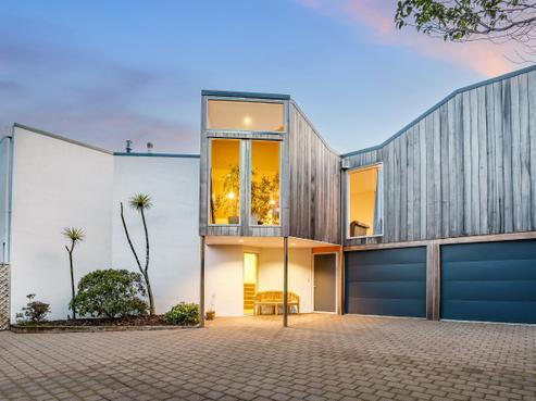 73 Viewmont Drive, Harbour View
