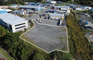 Secure Yard in Porirua