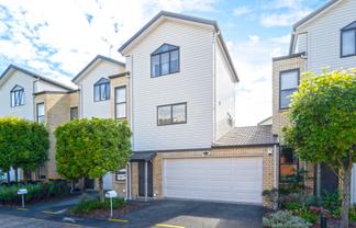 35/172 Mcleod Road, Te Atatu South