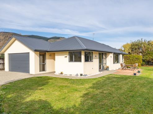 16 Appaloosa Avenue, Richmond