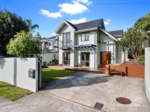 262A Saint Andrews Road, Epsom