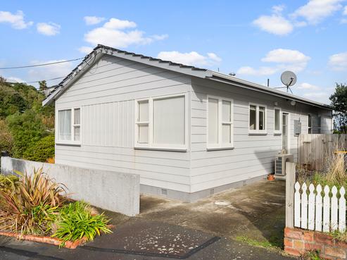 11 Baffin Grove, Kingston