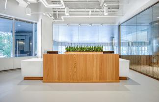 Flexible ways to work in 86 Customhouse Quay