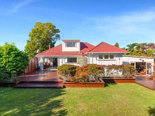 15 Karaka Street, New Lynn