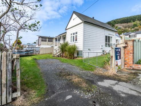 1 Ann Street, Bluff