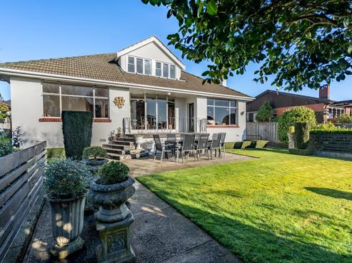 74 Layard Street, Windsor