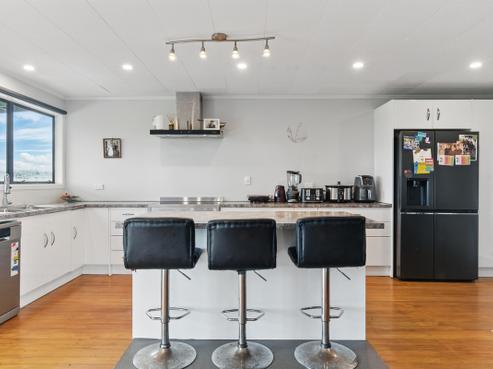 307 Campbell Road, Pukehina