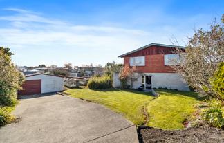 27 Marston Road, Kensington