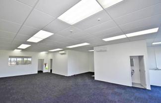 165M² OFFICE FOR LEASE
