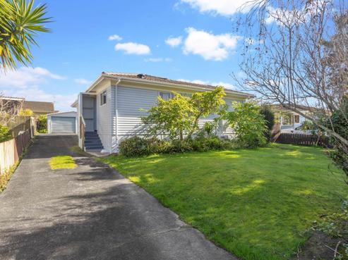 3 Frobisher Way, Clendon Park