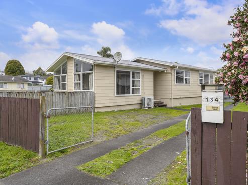 134 Mahia Road, Wattle Downs