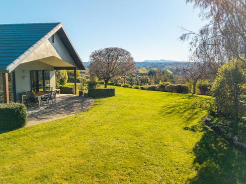 165 Totara View Road, Wakefield