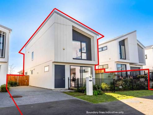 16 Whakanoho Road, Westgate