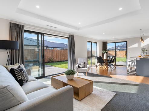 6 Feather Place, Rolleston