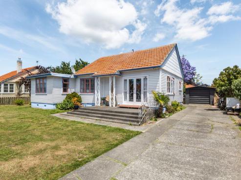 27 Russell Road, Marewa