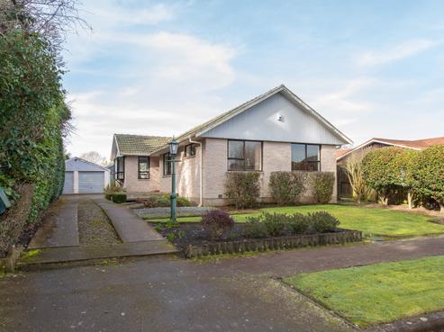 6 Rathlin Street, Redwood