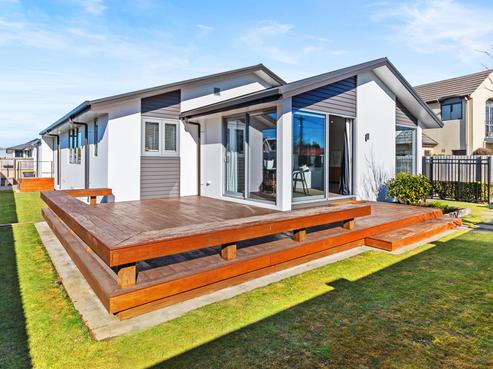 58 Mcfaddens Road, Saint Albans