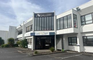 Creative Ground Floor Office in Epsom – 450m2