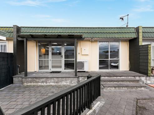 25 Liverpool Crescent, Tamatea