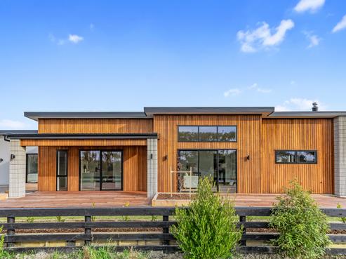 9 Farmview Lane, Lincoln