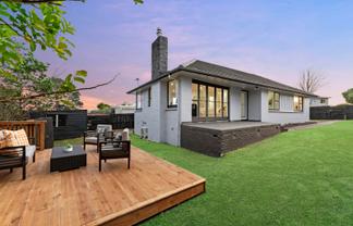 20 Chorley Avenue, Massey