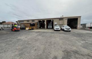 860M² WAREHOUSE ON JOHN
