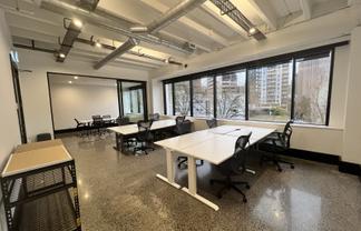 Smart & Polished Office Space