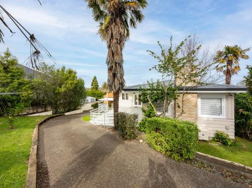 52 Cambridge Road, Hillcrest