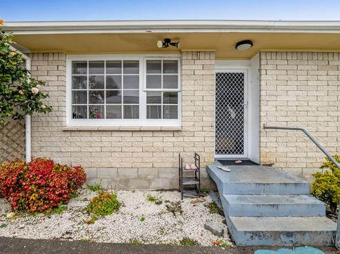 1/126 Porchester Road, Papakura