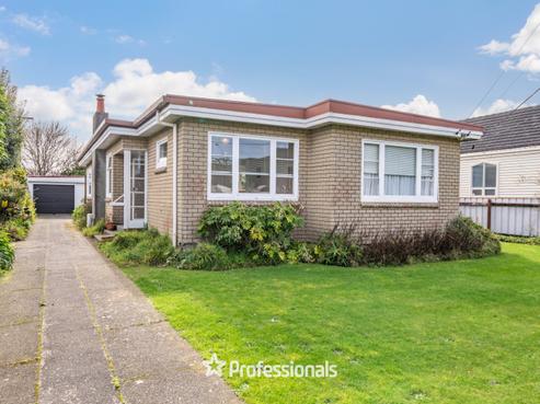 77 Walters Street, Avalon