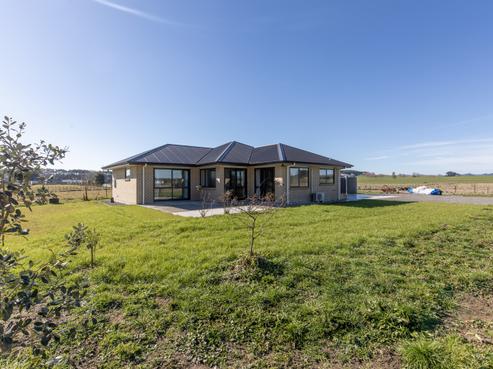 63 Farm Road, Waipukurau and Surrounds
