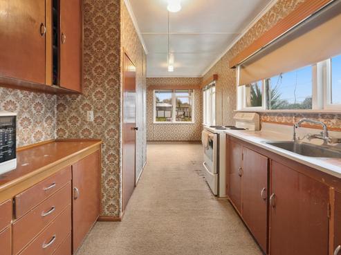 14 Upland Road, Western Heights