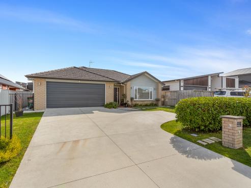 9 Arahi Place, Rototuna North