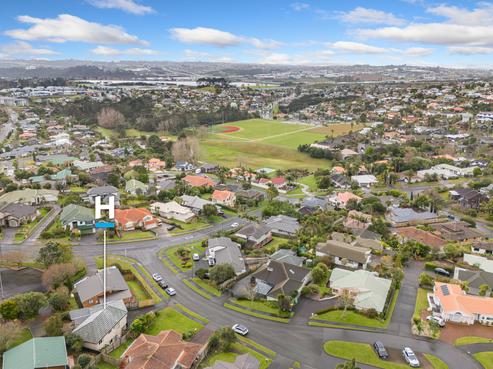 2/3 Jacanas Place, Unsworth Heights