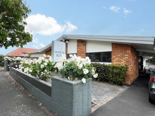 75 Cook Street, Hamilton East